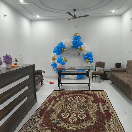 Abhiram Homestay Khajurāho Esterno foto
