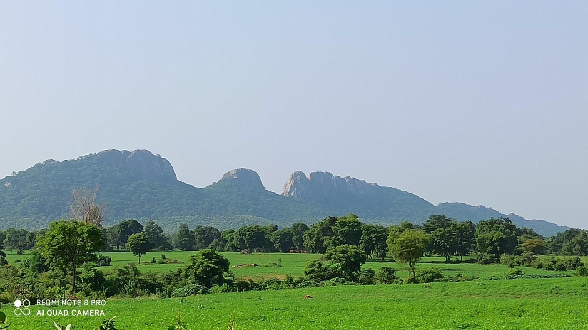 Abhiram Homestay Khajurāho Esterno foto
