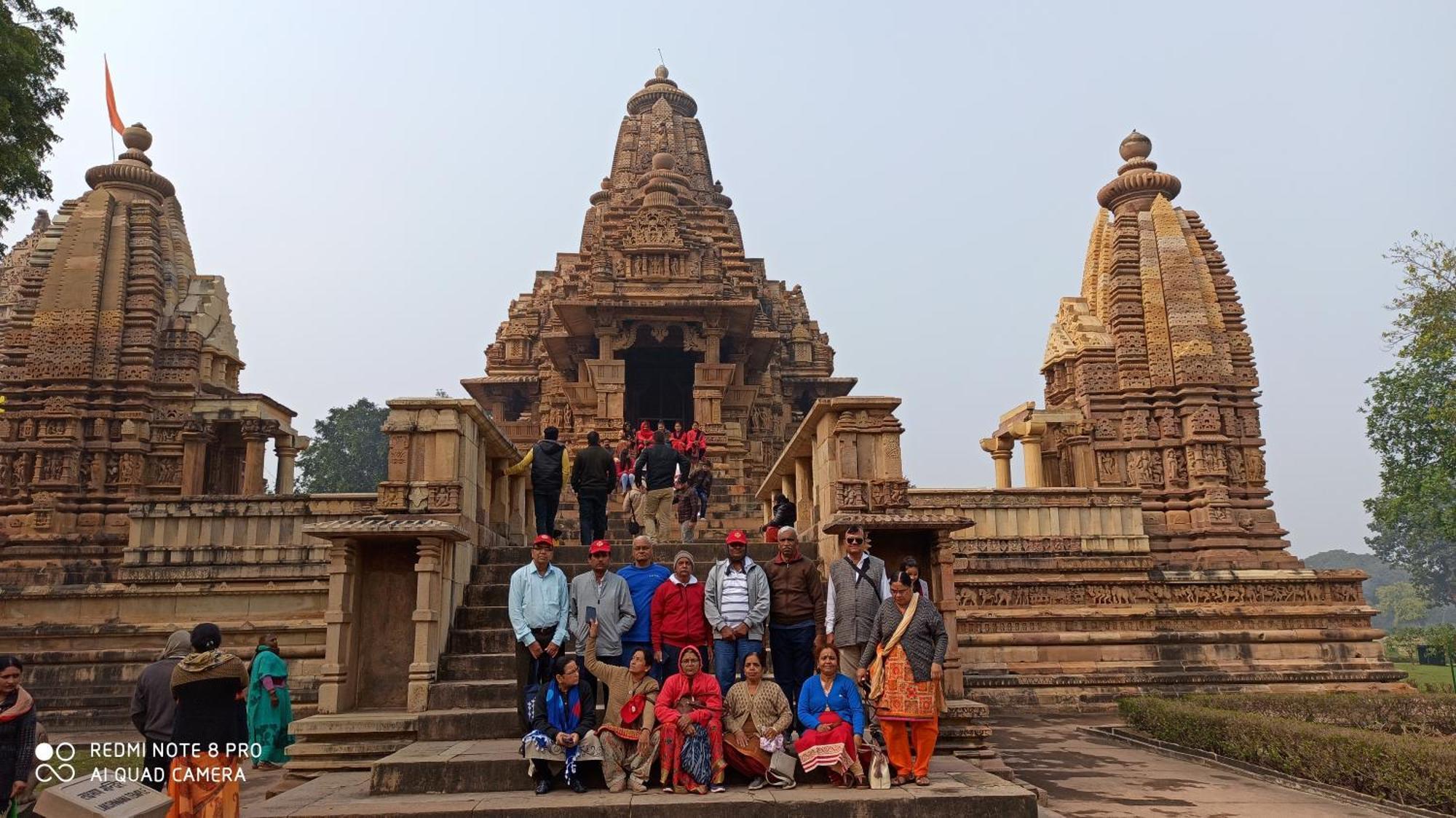 Abhiram Homestay Khajurāho Esterno foto