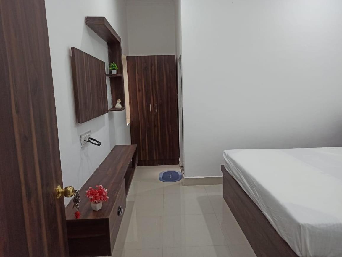 Abhiram Homestay Khajurāho Esterno foto